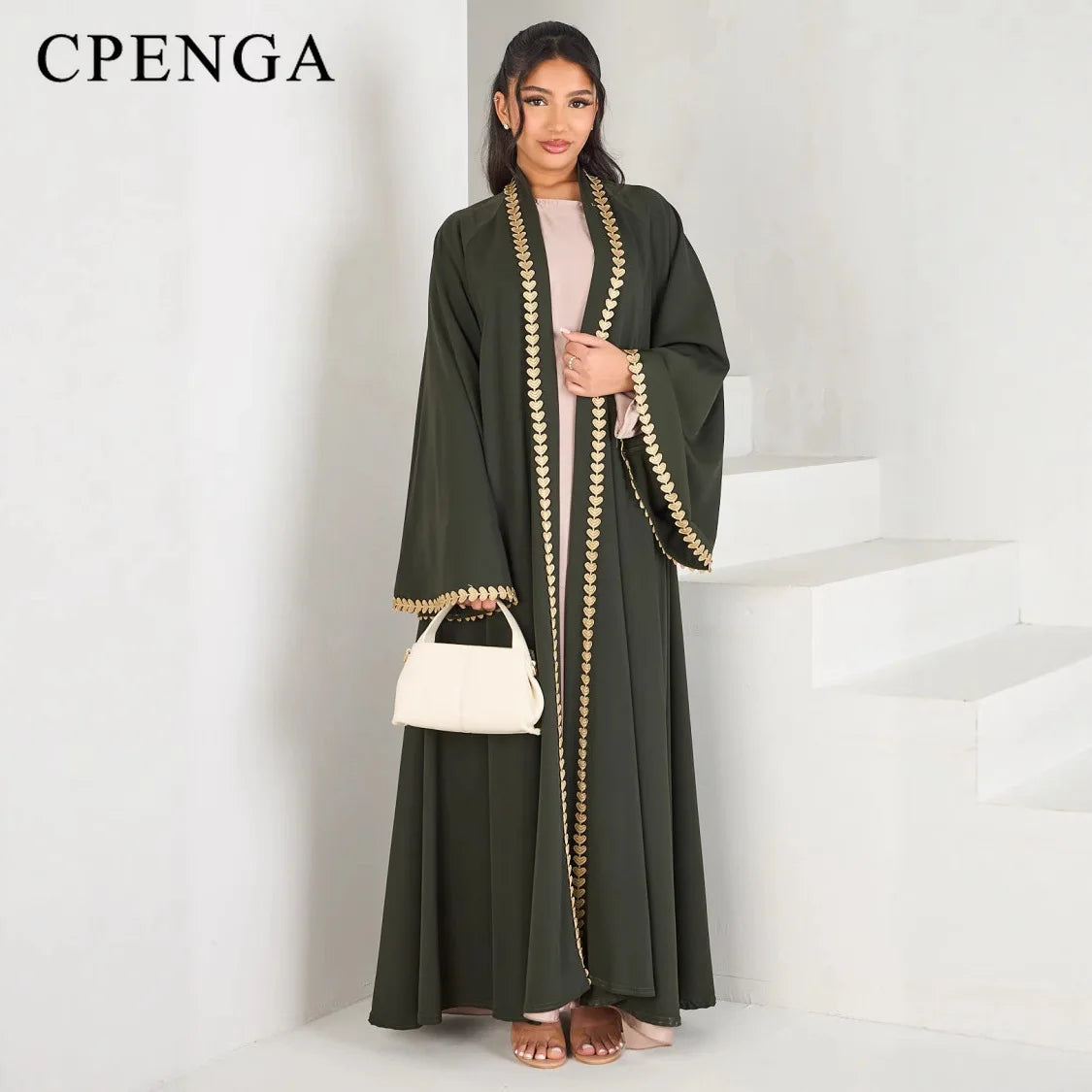 Abaya cardigan pudique pour femme.