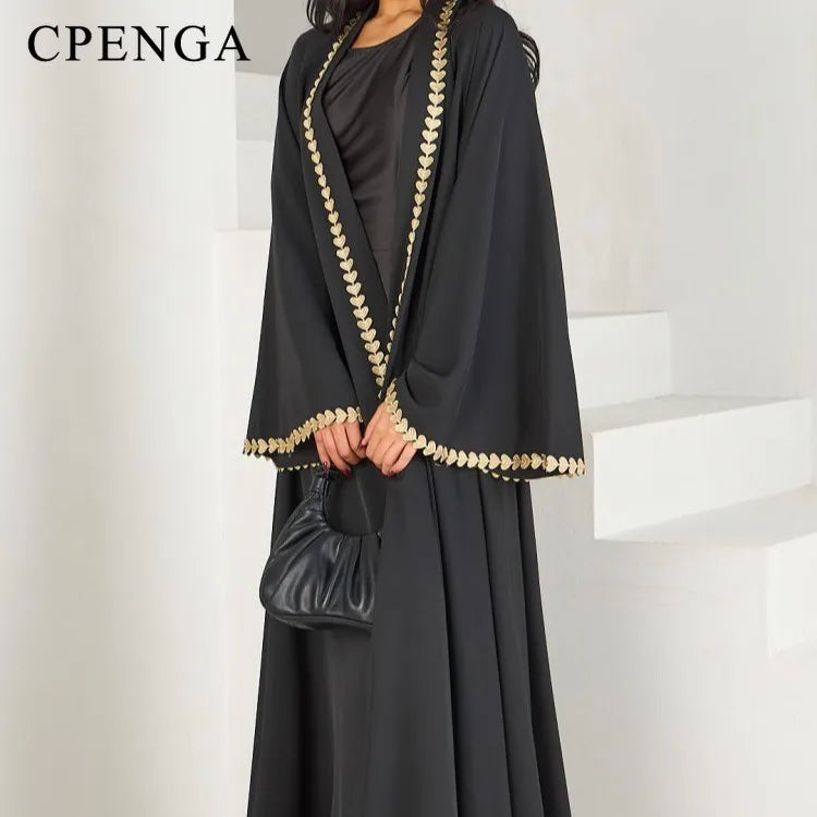 Abaya cardigan pudique pour femme.