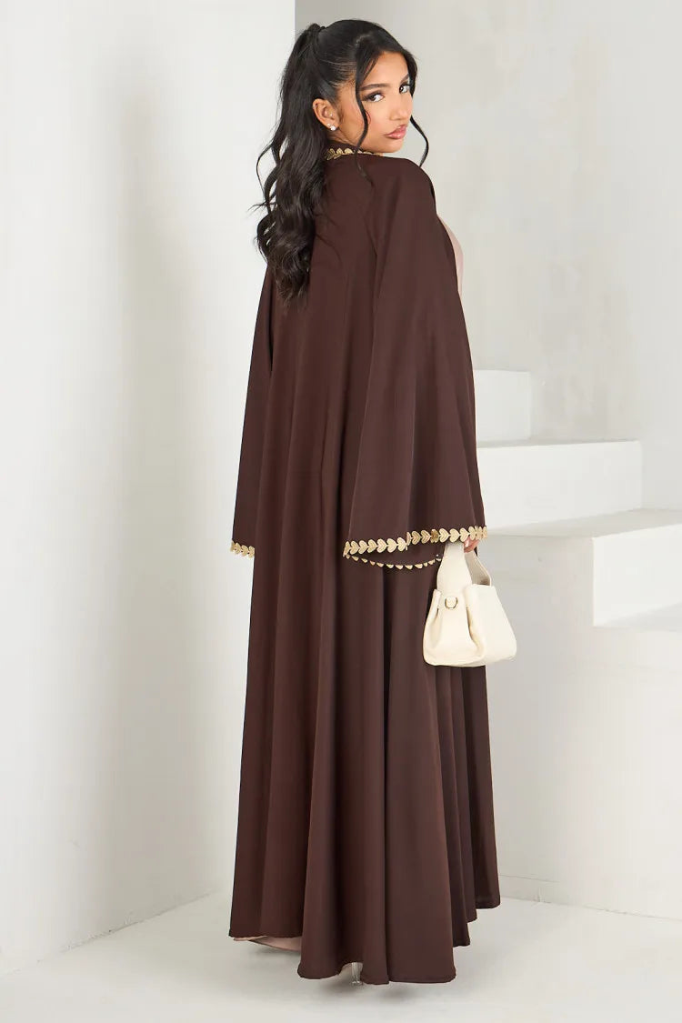 Abaya cardigan pudique pour femme.